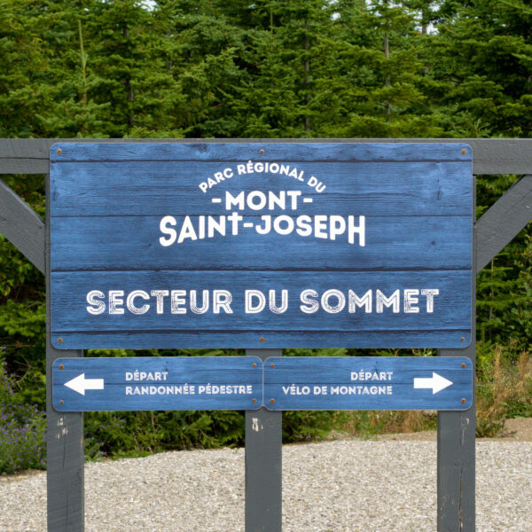 Panneau d'affichage Parc régional du Mont Saint-Joseph